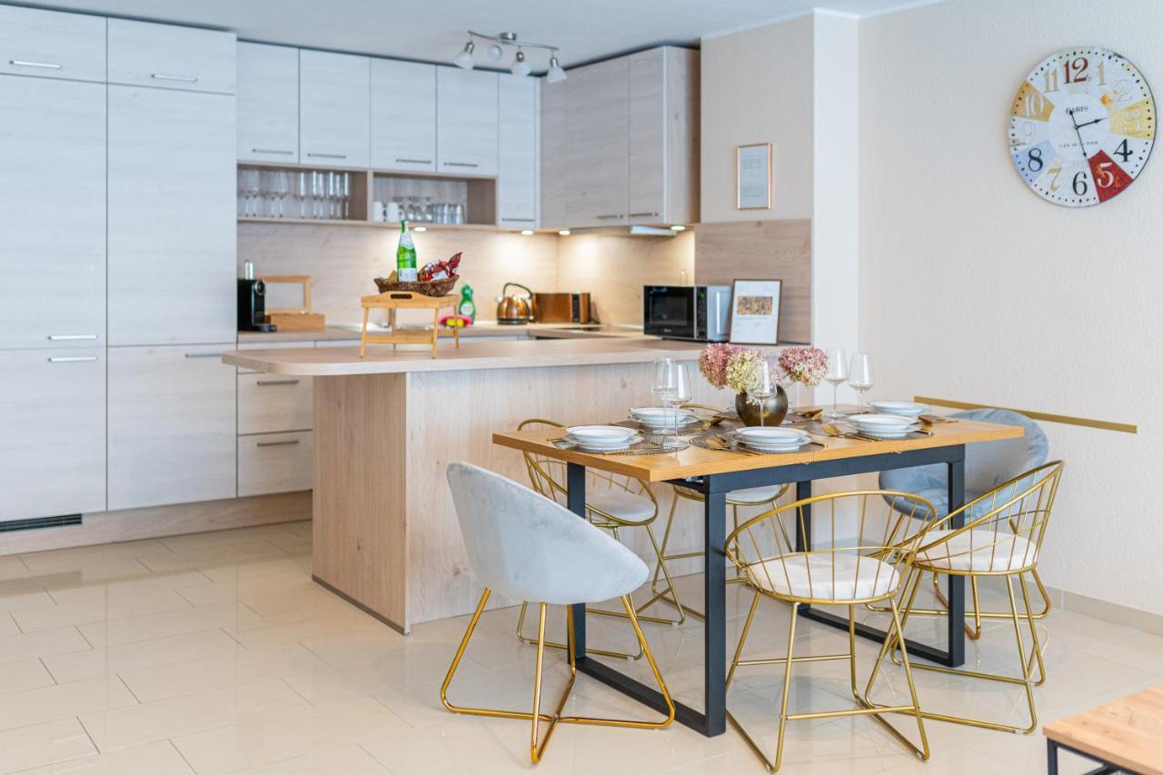 Golden Design Apartment Familie Business 6 Pers Buero Fitnessecke Naehe Messe Dus 1000 Mbit دوسبرغ المظهر الخارجي الصورة
