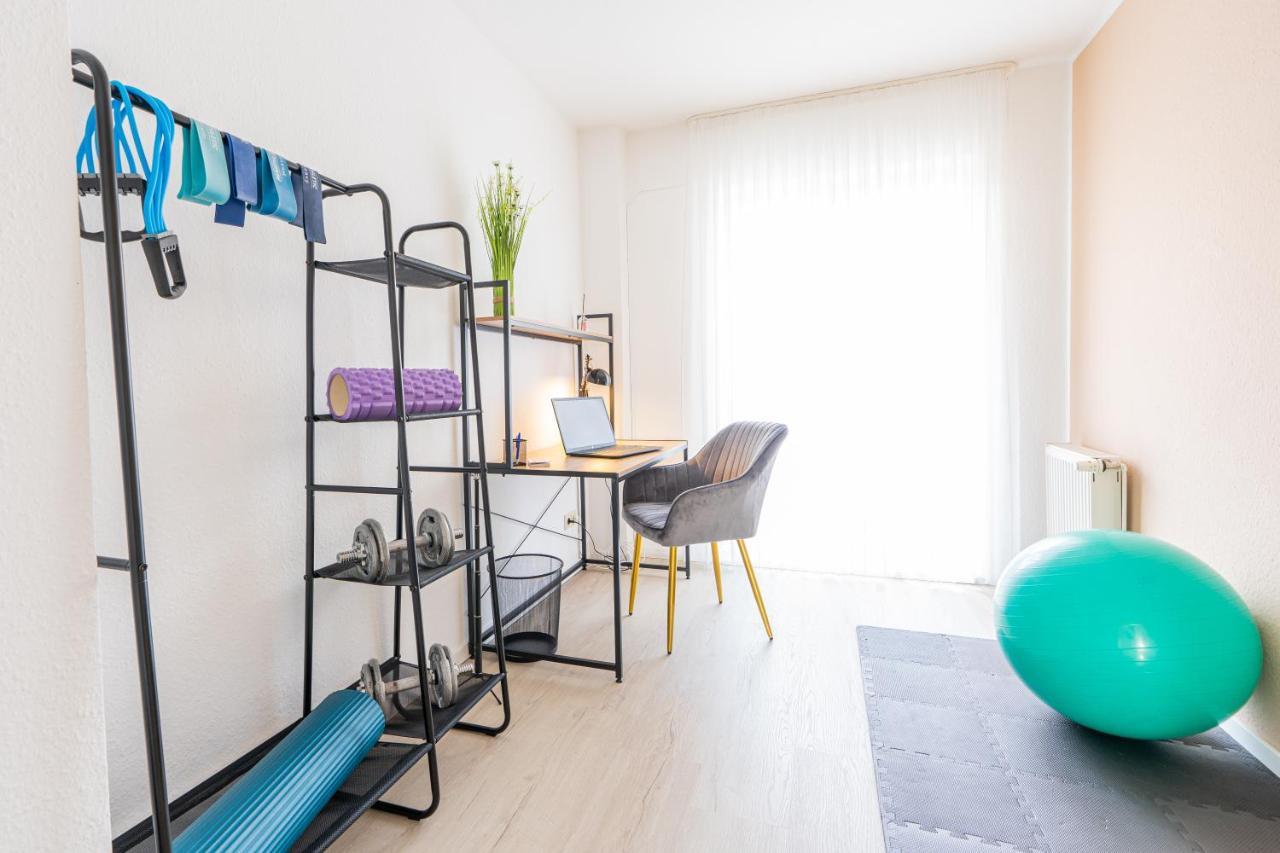 Golden Design Apartment Familie Business 6 Pers Buero Fitnessecke Naehe Messe Dus 1000 Mbit دوسبرغ المظهر الخارجي الصورة