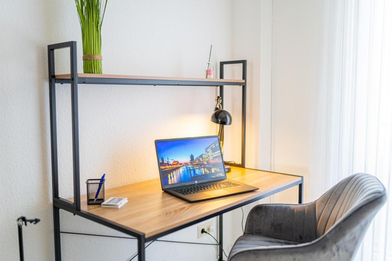 Golden Design Apartment Familie Business 6 Pers Buero Fitnessecke Naehe Messe Dus 1000 Mbit دوسبرغ المظهر الخارجي الصورة