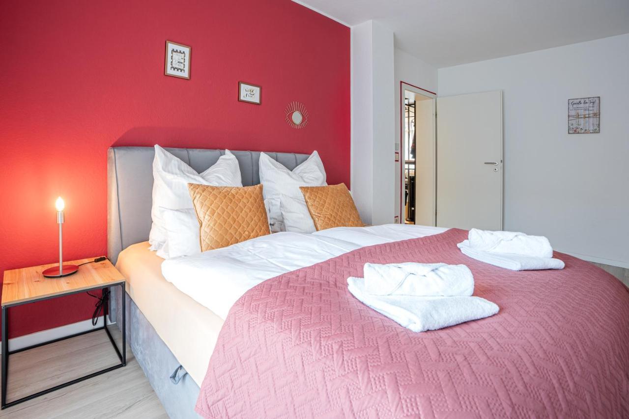 Golden Design Apartment Familie Business 6 Pers Buero Fitnessecke Naehe Messe Dus 1000 Mbit دوسبرغ المظهر الخارجي الصورة